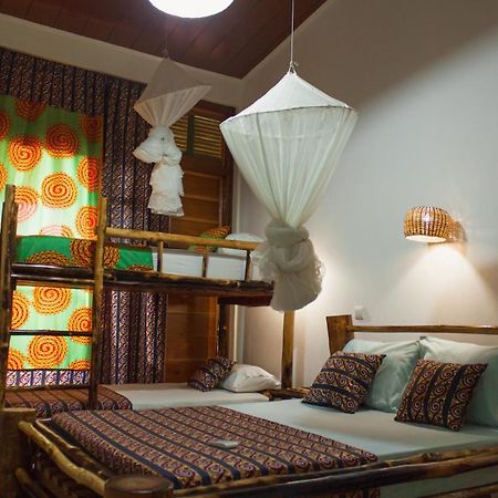 Bed and Breakfast Residêncial Tamarindos à Morro Peixe Extérieur photo