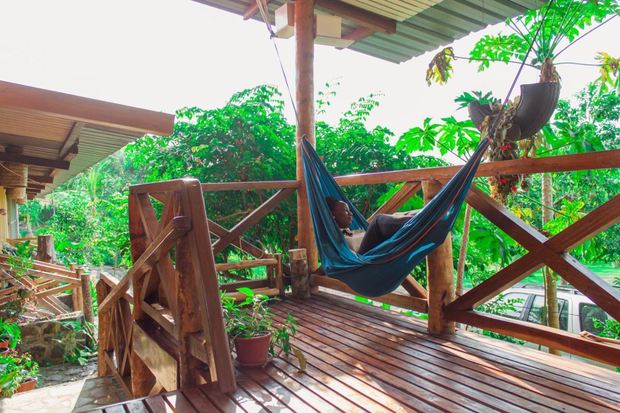 Bed and Breakfast Residêncial Tamarindos à Morro Peixe Extérieur photo