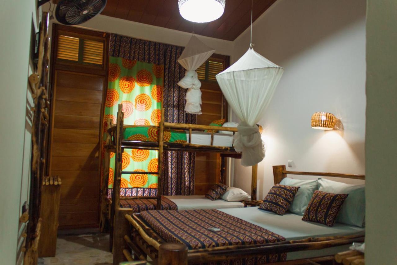 Bed and Breakfast Residêncial Tamarindos à Morro Peixe Extérieur photo